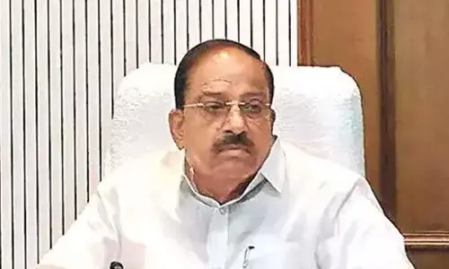 Cotton crisis looms: Tummala rushes to avert ginning mills’ strike