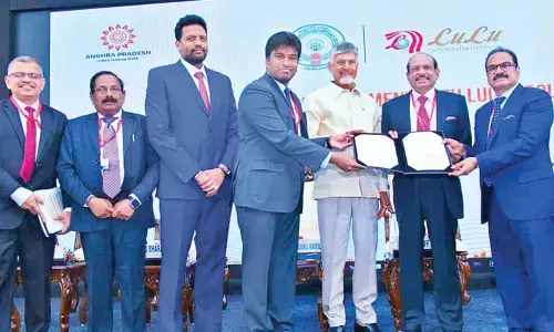 Lulu to set up world-class mall in Vizag, logistics hub in Seema