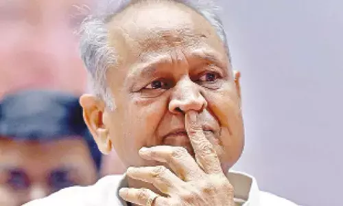 EC colluded with BJP in Bihar: Gehlot