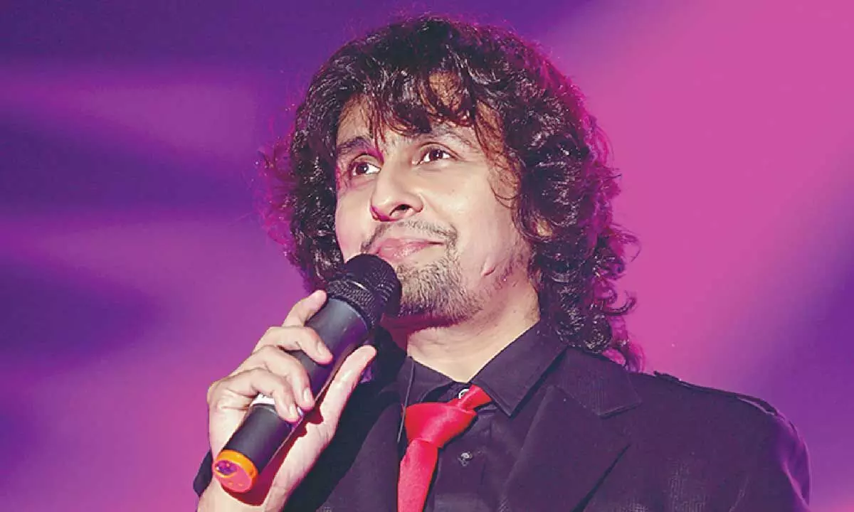 Fans demand: Sonu Nigam extends ‘Satrangi Re’ concerts to 3 hours Fans demand: Sonu Nigam extends ‘Satrangi Re’ concerts to 3 hours
