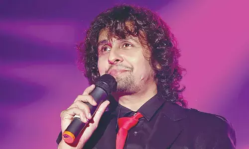 Fans demand: Sonu Nigam extends ‘Satrangi Re’ concerts to 3 hours