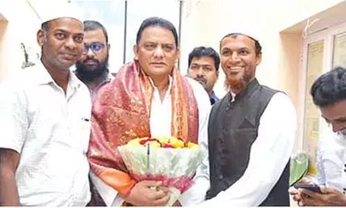 United TEAM calls on Minister Azharuddin
