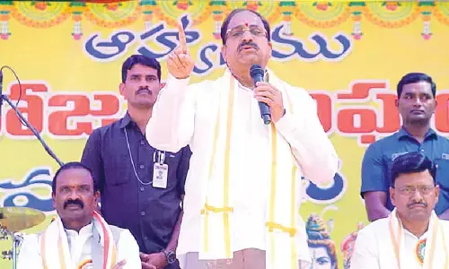 Tummala attends Karthika Masa vanabhojanam