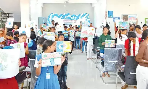 Creative talent shines at district library’s drawing competition