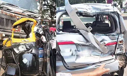 3 killed as auto rickshaw crushed between tankers