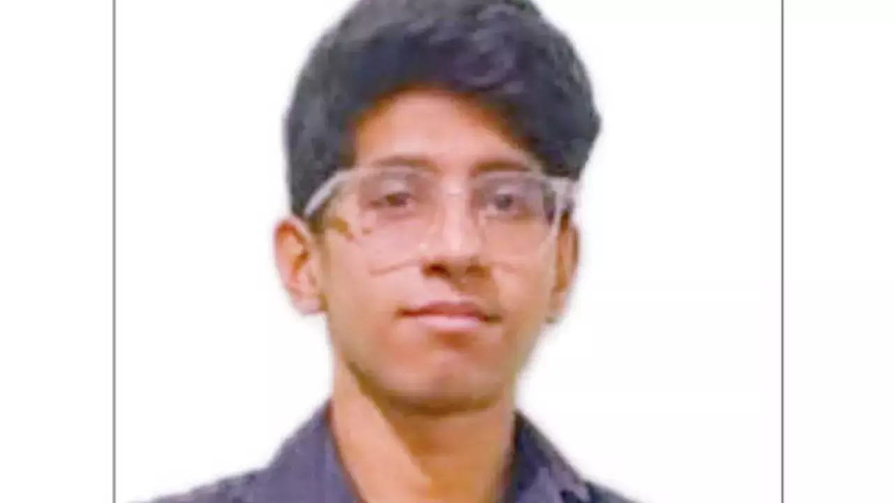 B.Tech CSE student secures Rs 60 LPA package from Microsoft B.Tech CSE student secures Rs 60 LPA package from Microsoft