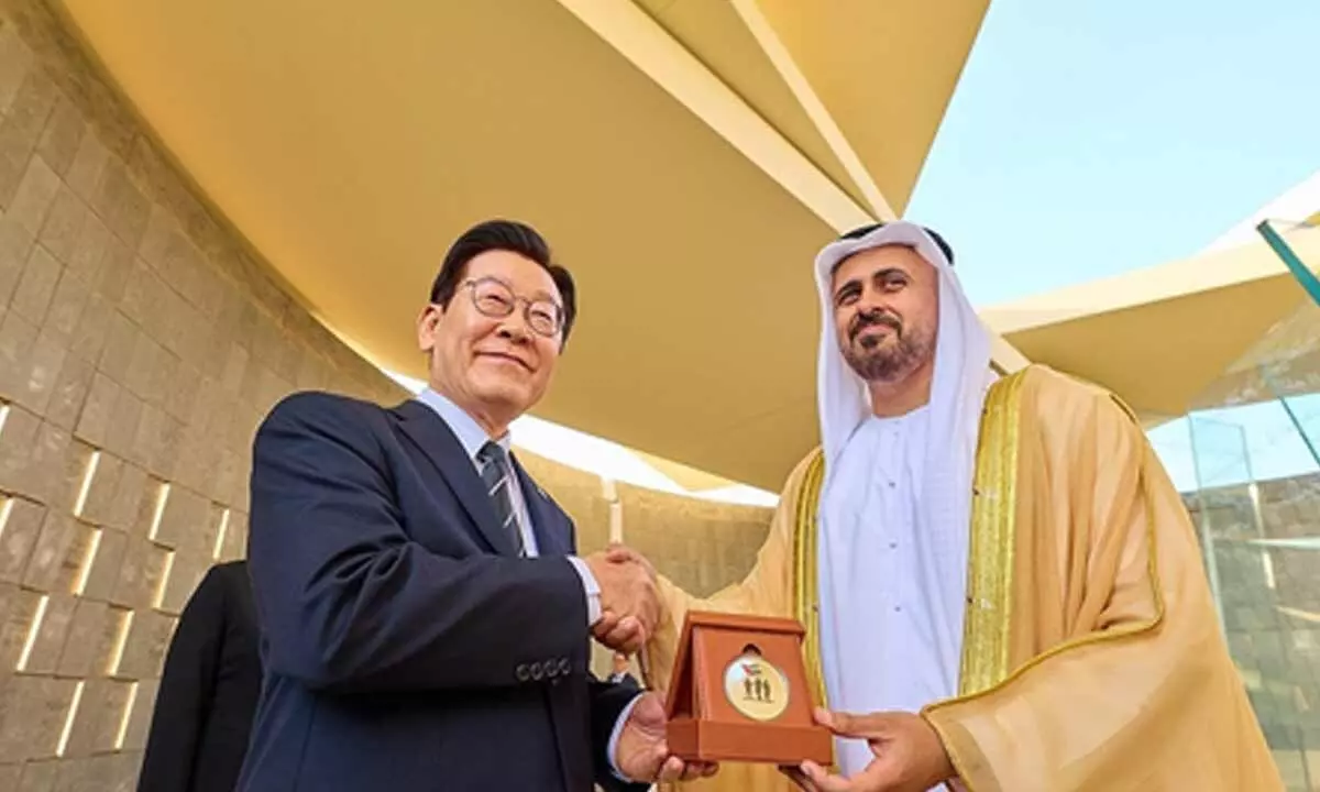 Lee expresses hope to expand cooperation with UAE in AI, renewable energy Lee expresses hope to expand cooperation with UAE in AI, renewable energy