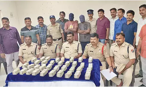 Cops arrest two for theft of Rs 87L in Rayagada Express