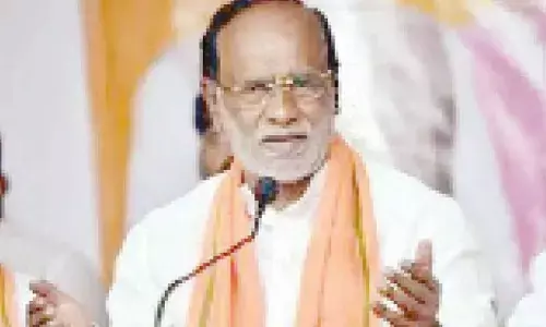 Laxman condoles Musheerabad families after Saudi bus tragedy