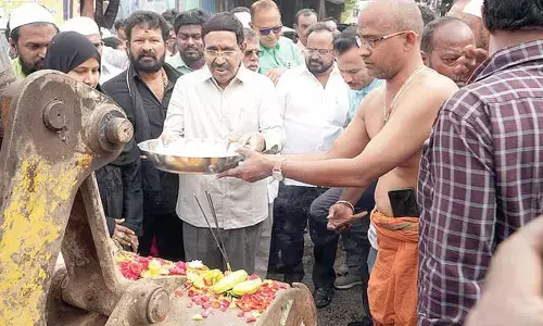 Minister assures overall development of Nellore city