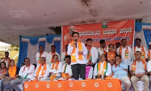 Harapalli Ravindra joins BJP as leaders slam Congress for ‘total governance failure’ in Karnataka