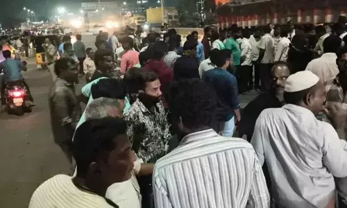 Kurnool tragedy: Three pedestrians killed as speeding lorry rams into crowd