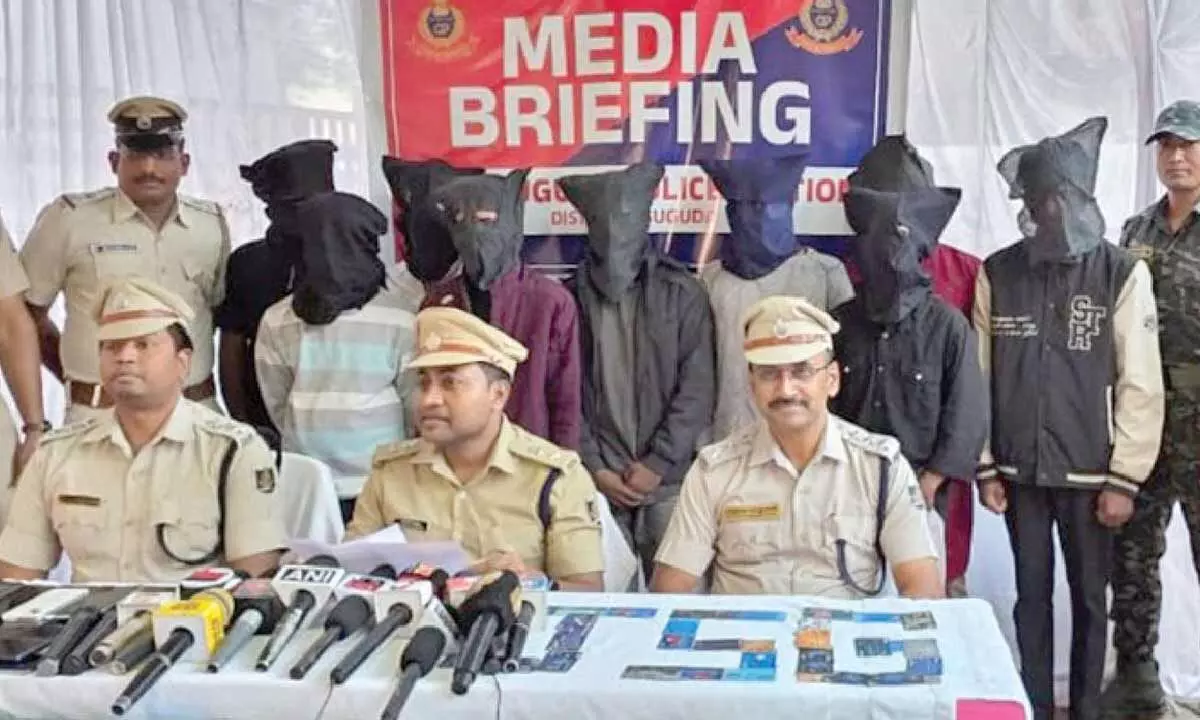 Cyber fraud racket busted in Jharsuguda Cyber fraud racket busted in Jharsuguda