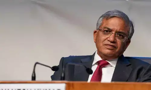 Congress plans impeachment move against CEC