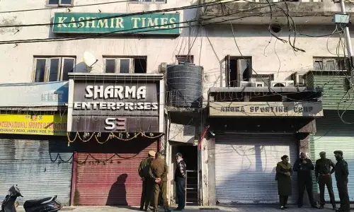 Kashmir Times’ Jammu office raided by police