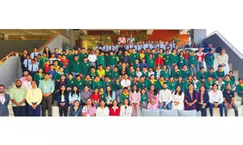 Motivational session for students highlights learning beyond the classroom