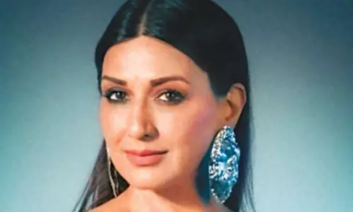 Sonali Bendre condemns SC order to remove stray dogs from public places