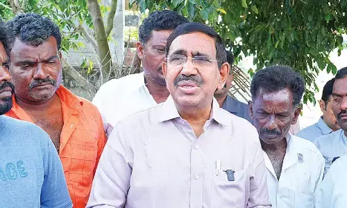 Will solve problems of Amaravati farmers, assures Minister