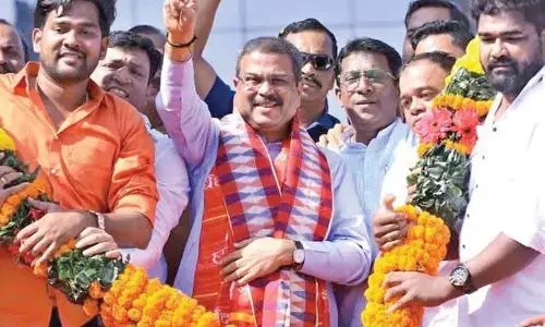 Bihar poll verdict rejection of Cong politics: Pradhan