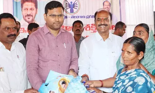 Grand Indiramma Saree Distribution Held in Festive Atmosphere at Gonapadu