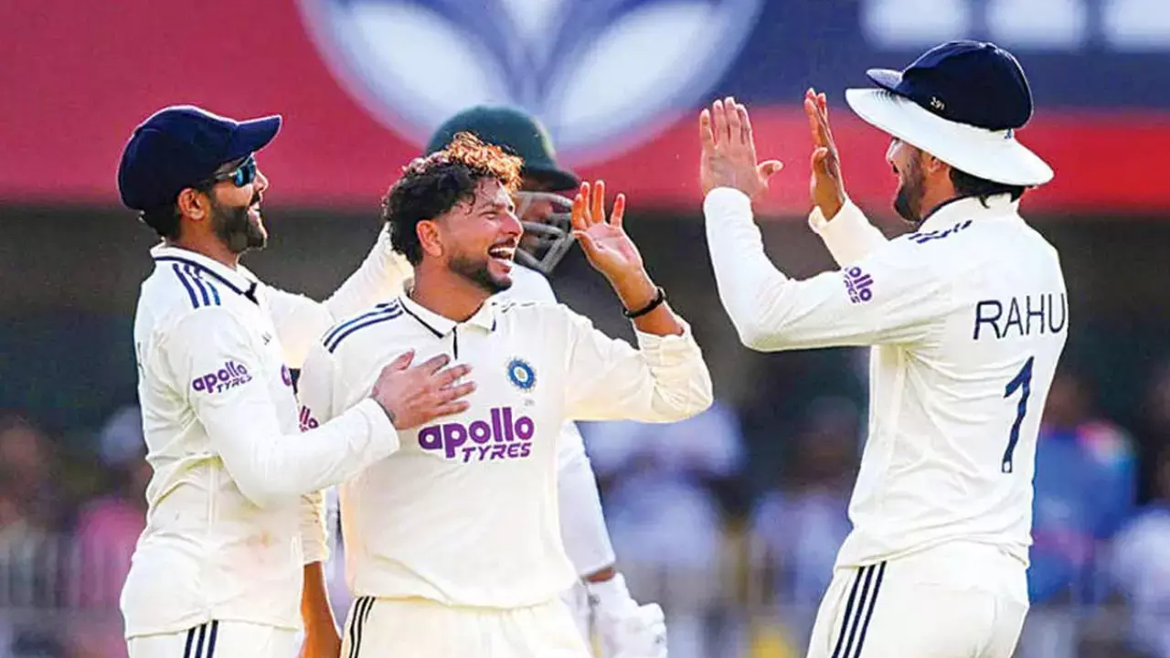 Kuldeep scalps three as India restrict SA to 247/6