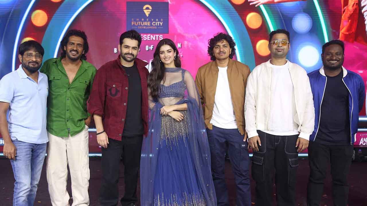 Ram promotes 'Andhra King Taluka' grandly