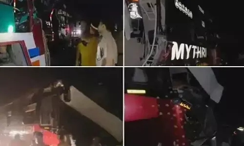 Two killed, ten injured as lorry rams stationary bus in Nandyal district