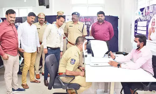 Police hold free eye camp for staff, families