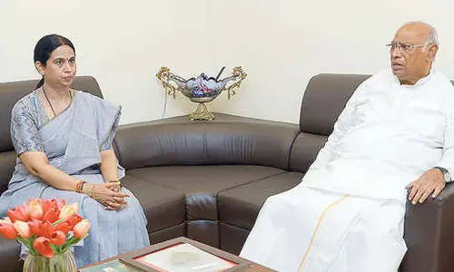 Minister Lakshmi invites AICC chief to ICDS golden jubilee fete