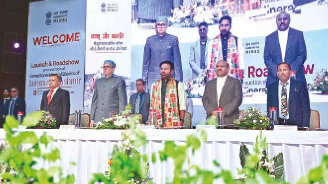 Centre approves Rs 10,034 crore mega highway expansion for Telangana