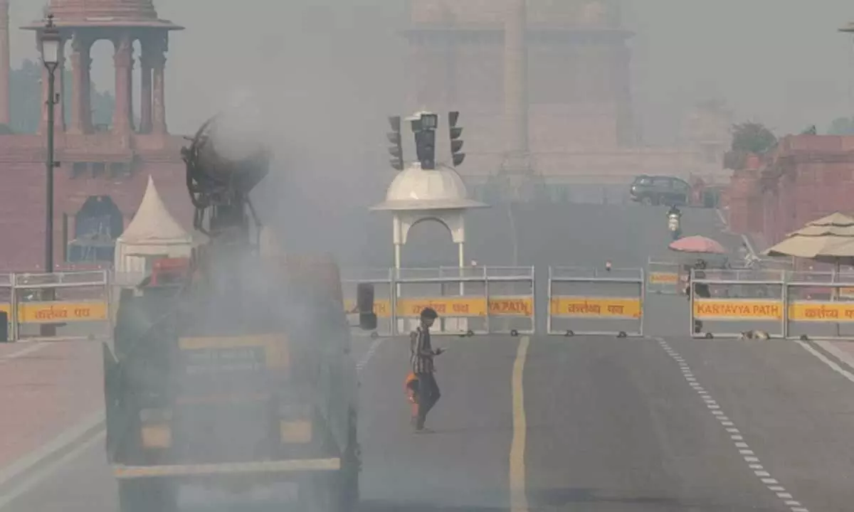 PMO Orders Crackdown On Polluting Vehicles In Delhi, Calls For Rapid EV Expansion PMO Orders Crackdown On Polluting Vehicles In Delhi, Calls For Rapid EV Expansion