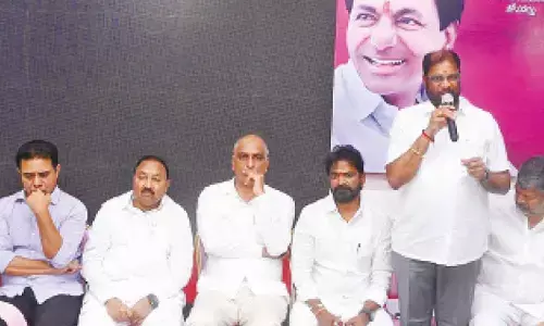 BRS netas bat for KCR to lead BC stir; Vaddiraju to move BC quota bill in RS