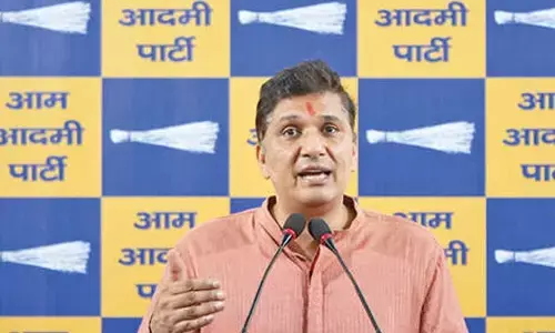 AAP slams BJP for keeping liquor shops open on Chhath