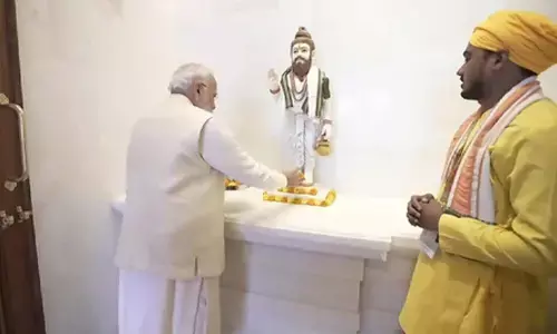 Ram Temple Dhwajarohan Utsav: PM Modi receives warm welcome, offers prayers at Sapt Mandir