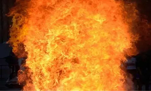 Six injured in fire at electronics shop in Hyderabad