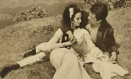 Saira Banu reveals the moment when Dilip Kumar became the elder brother of Dharmendra