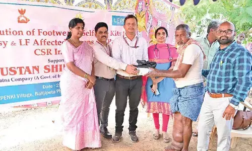 HSL distributes medical footwear to filaria patients