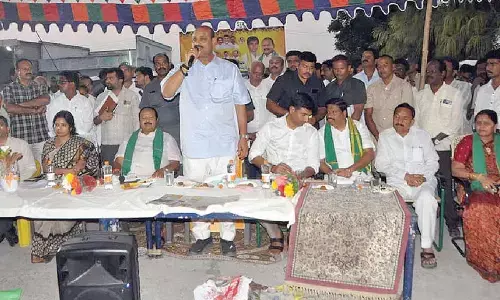 Atchannaidu urges to Centre to solve problems of cotton farmers’