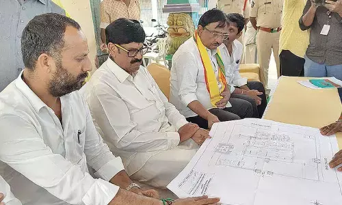 Complete temple reconstruction works on a war-footing manner: Anam