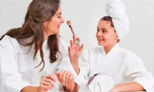 Why kids should avoid makeup: A wake-up call for parents