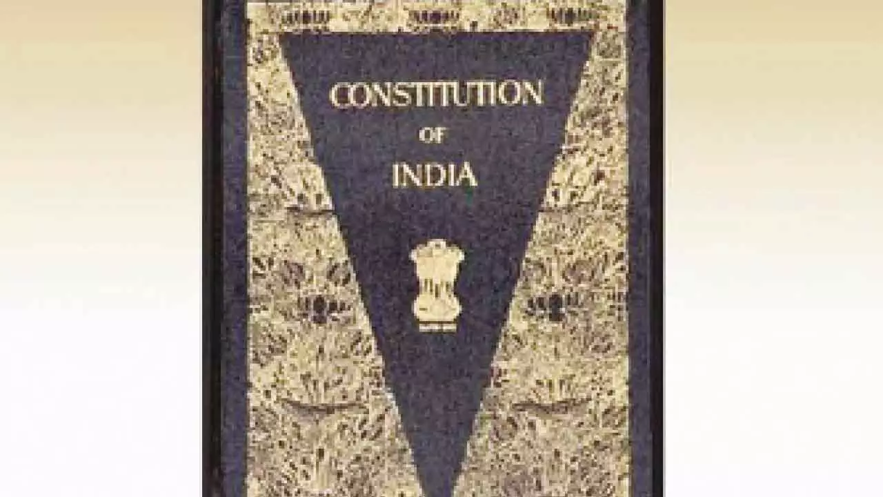 Top judges from abroad take part in Constitution Day fest