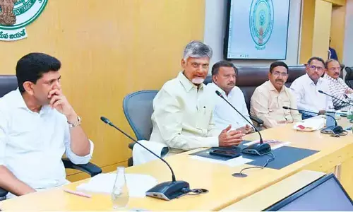 Must expand Amaravati to match Hyd scale: CM