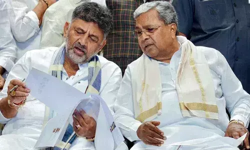 Sidda invites DKS for breakfast today