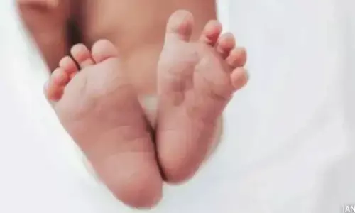 Couple blames doctor for newborn’s death at Spring Maternity Hospital