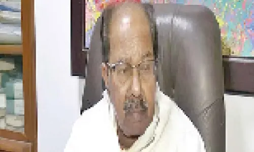 Moily blames Cong high command’s negligence for crisis