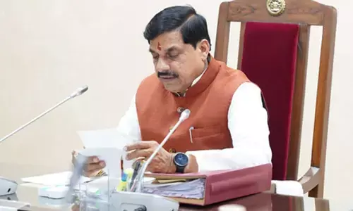 Congress has close connection with Naxals, anti-national people: MP CM