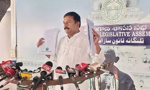 Aleti dares Uttam to prove HILT Policy not a scam