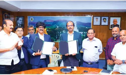 SVU, SRM varsity sign MoU