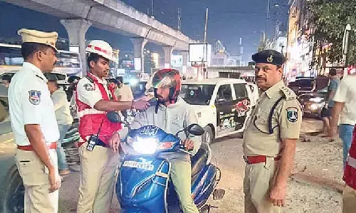 Cops step up crackdown on drunken driving;980 offenders booked