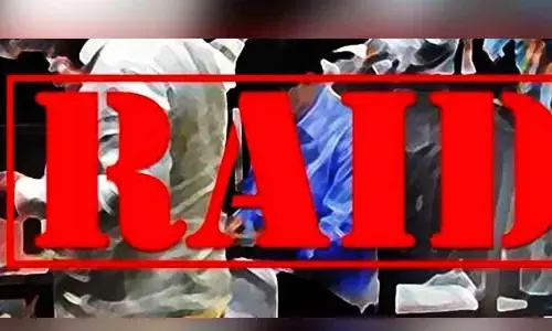 Surprise raids in Tirupati expose stale seafood